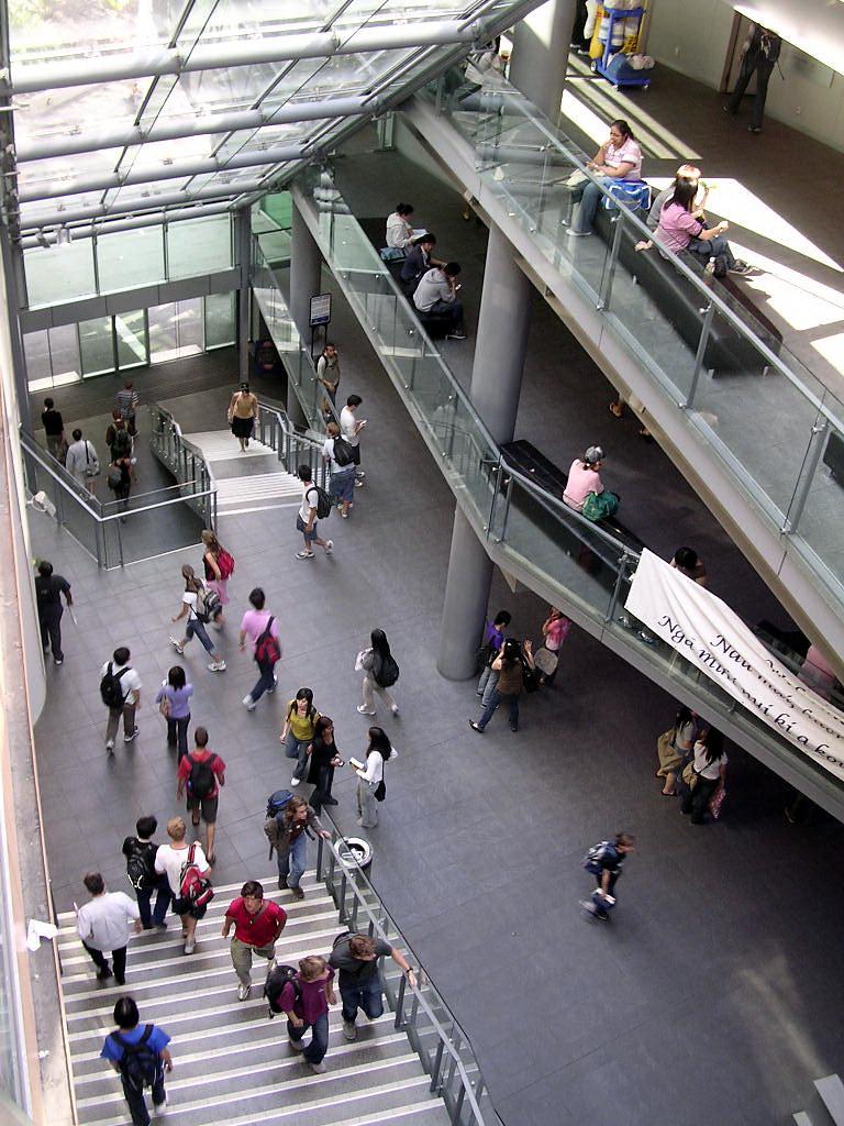 an indoor photo of University of Auckland