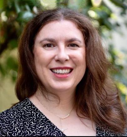 Headshot of Angela Ellermeier.