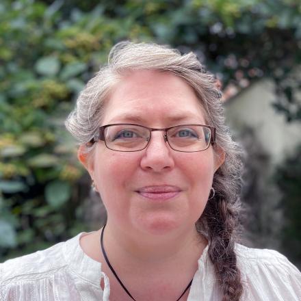 Emma Blundell headshot