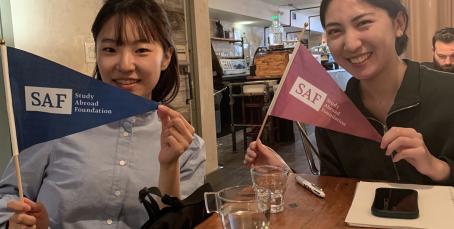 Students have lunch with SAF Director Lucia You at Saint Mary's University at University of Toronto