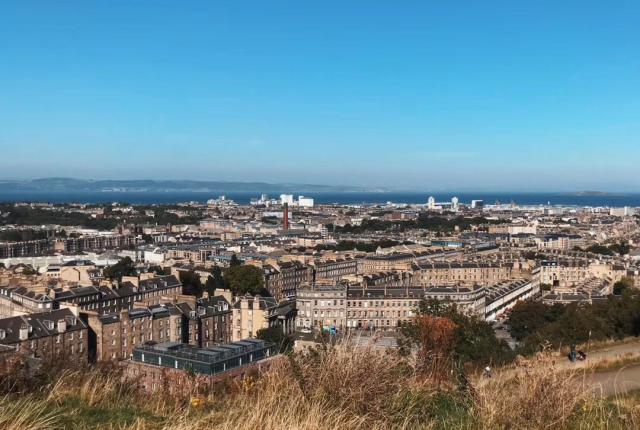 University of Edinburgh Content 019