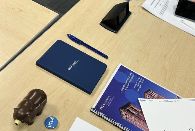 Study Tour Students at UCLA Extension Campus Geyley Center 