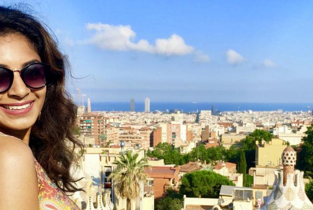 a student smiling at Parque Güell in Barcelona