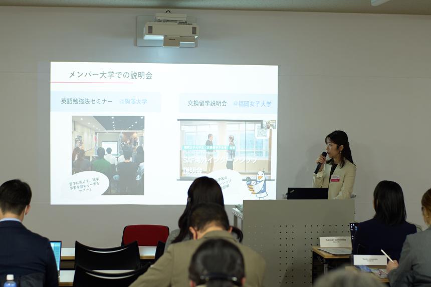 SAFの説明会やイベントについて話す平野