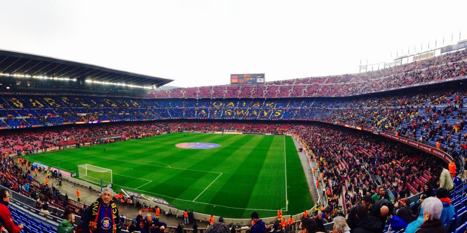 a full football stadium for FC Barcelona