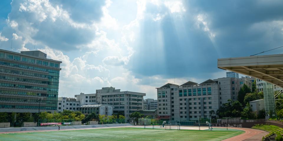 Hanyang University Campus Field